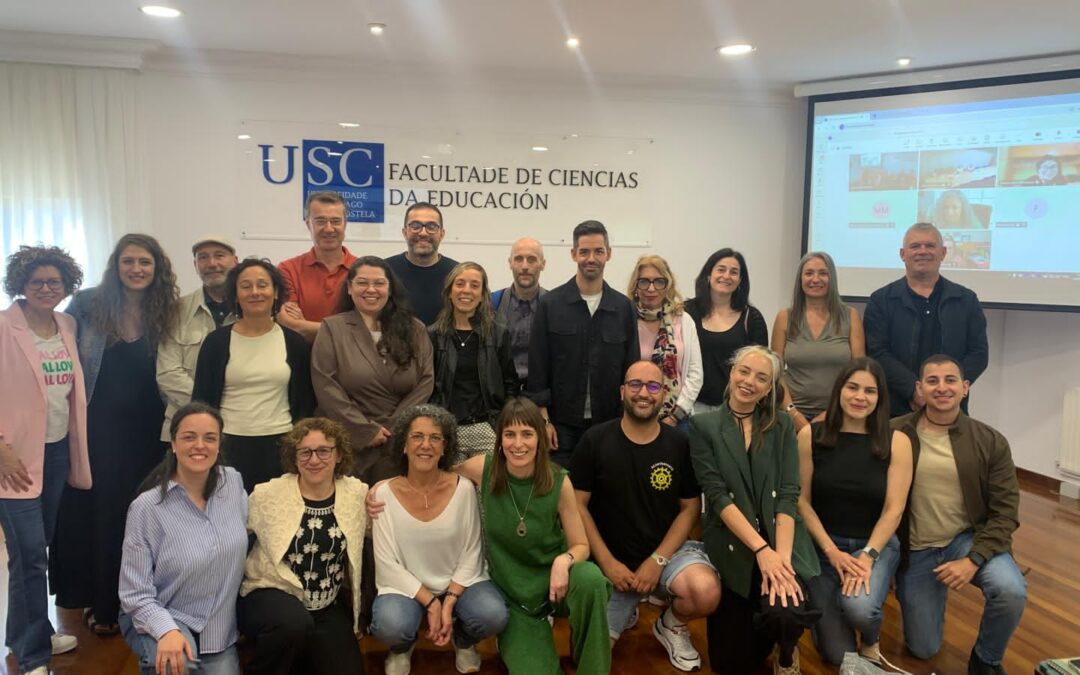 El equipo de Secundari@ Digit@l se reúne en Santiago de Compostela en el marco de las JUTE 2026