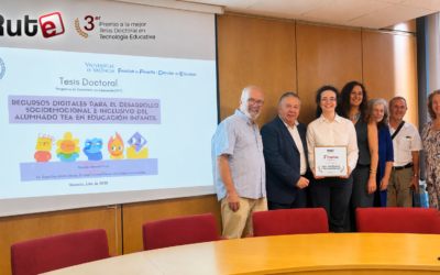 Una integrante del proyecto Secundari@ Digit@l, reconocida con el 3º Premio RUTE a la mejor tesis doctoral